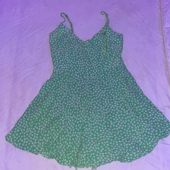 Zara Spring Romper - Picture 1 of 3